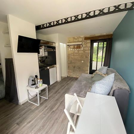 Studio Indre Climatise, La Halte De Cuze, Aux Abords De La Loire A Velo Huismes Екстер'єр фото